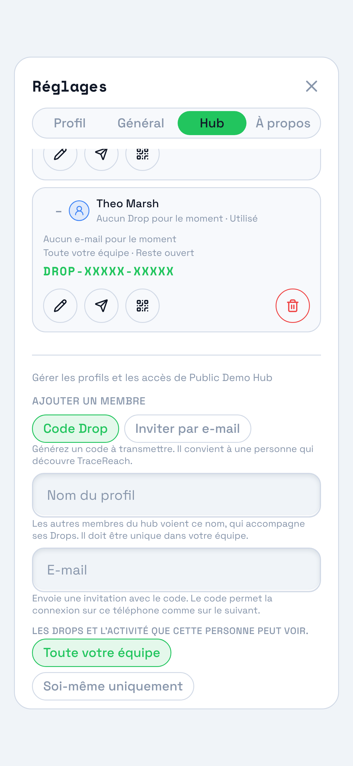 Le même panneau, avec Code Drop sélectionné. Le repère entoure les deux options et l’indication Générer un code à remettre à une personne nouvelle sur TraceReach.
