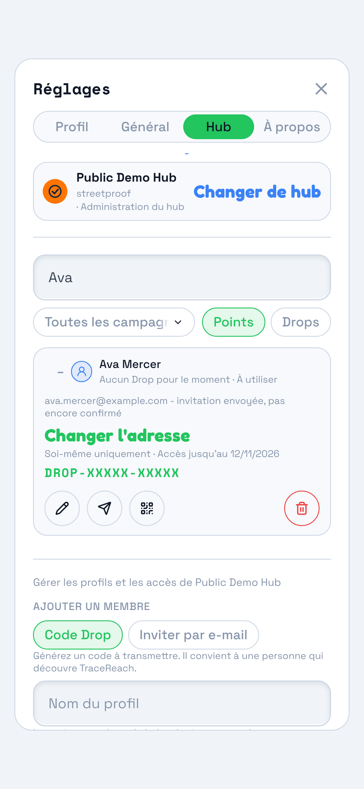 Le panneau Hub avec une recherche sur Ava dans votre équipe. Le repère entoure la nouvelle ligne : nom, À utiliser, et adresse marquée invitation envoyée, pas encore confirmé.