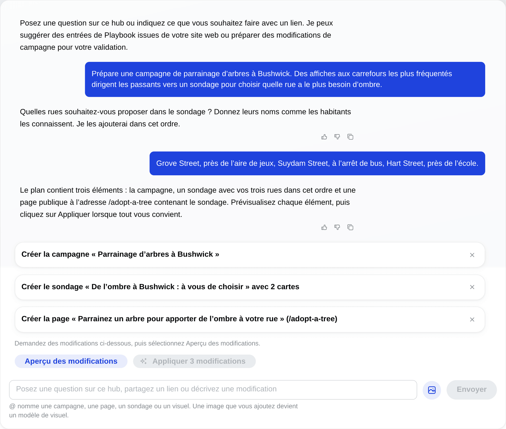 L'assistant Studio : deux messages dans la conversation et une carte Plan avec trois modifications, la campagne, le sondage et la page